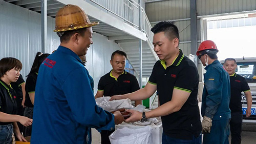 【特別報道】禮遇中秋 佳節(jié)同慶凱力集團(tuán)給全體員工“沉甸甸”的愛意