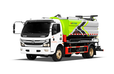 東風大多利卡清洗吸污車（方罐） 