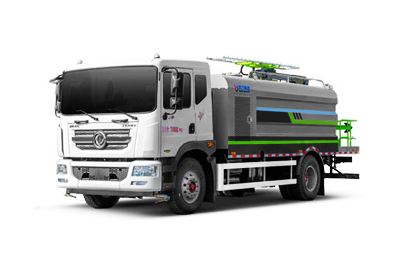 東風D9光伏清洗車 