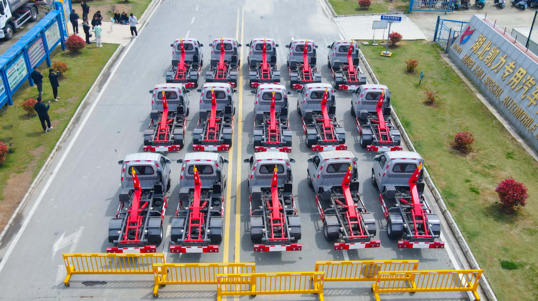 【批量發(fā)車】震撼！凱力風(fēng)長安勾臂又一次批量發(fā)車，這才叫天生爆款！