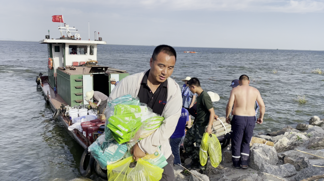 【救援先鋒】洞庭湖大堤上的沖鋒班長——孫華鋒